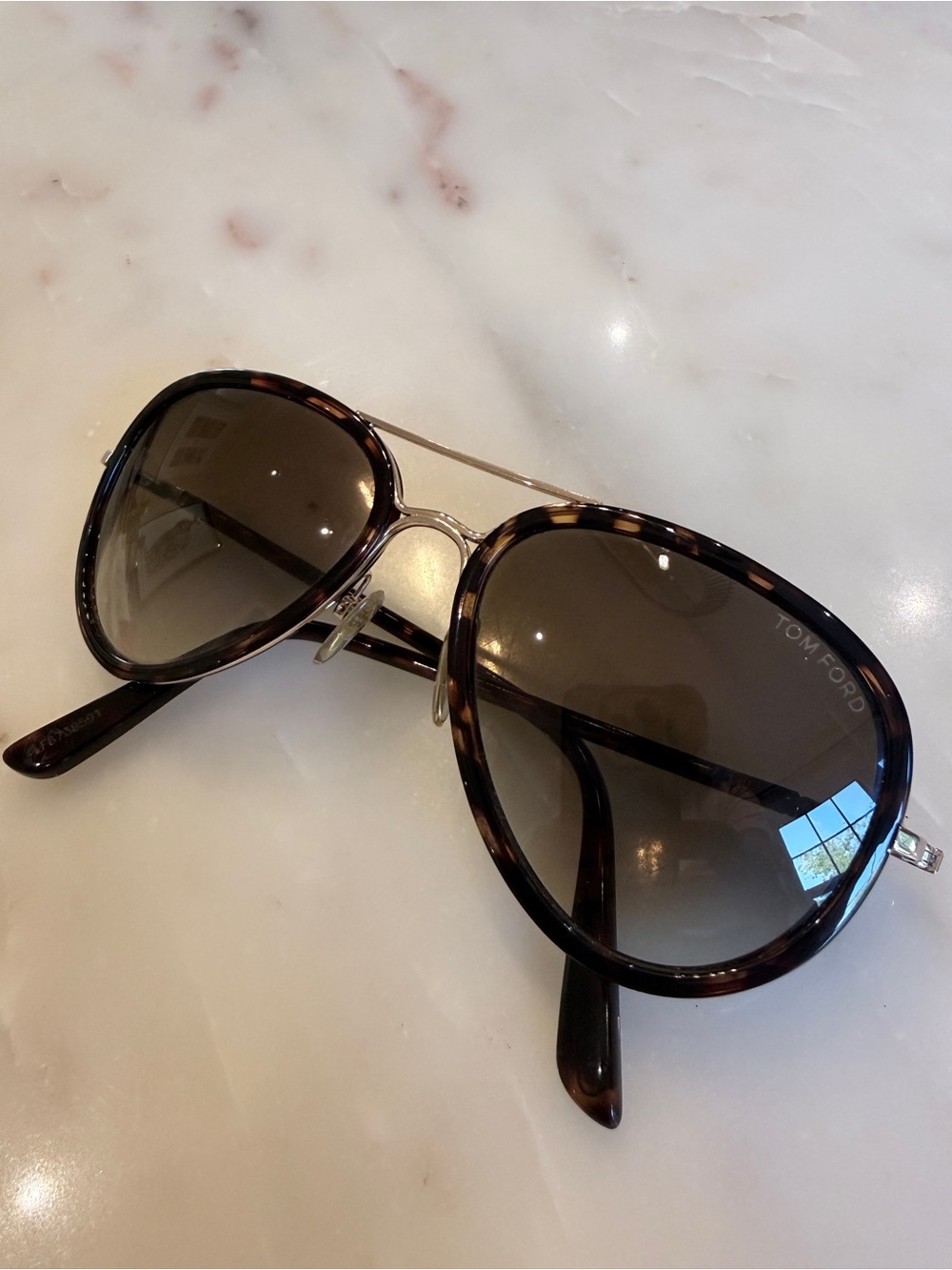 Tom Ford Unisex Tortoiseshell Aviator Sunglasses - Brown Lenses
